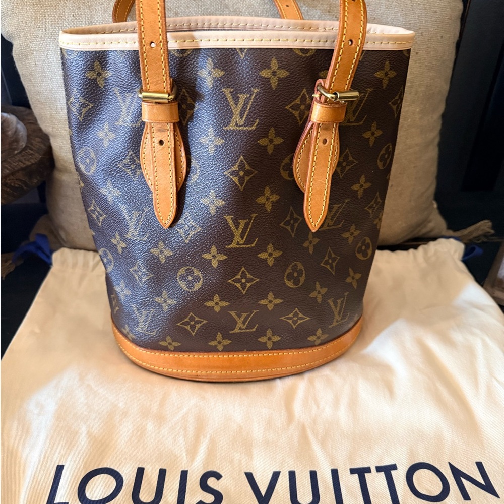 Louis Vuitton Vintage Bucket Bag